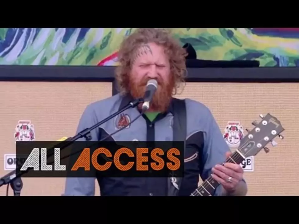 Go Behind the Scenes of a Mastodon Show [VIDEO]