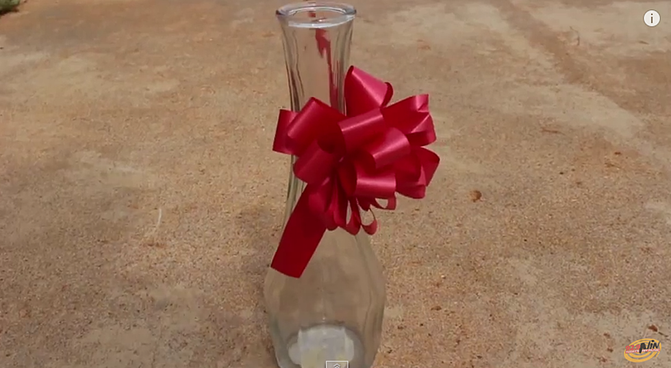 Throwing a Glass Vase Off the World’s Littlest Skyscraper [VIDEO]
