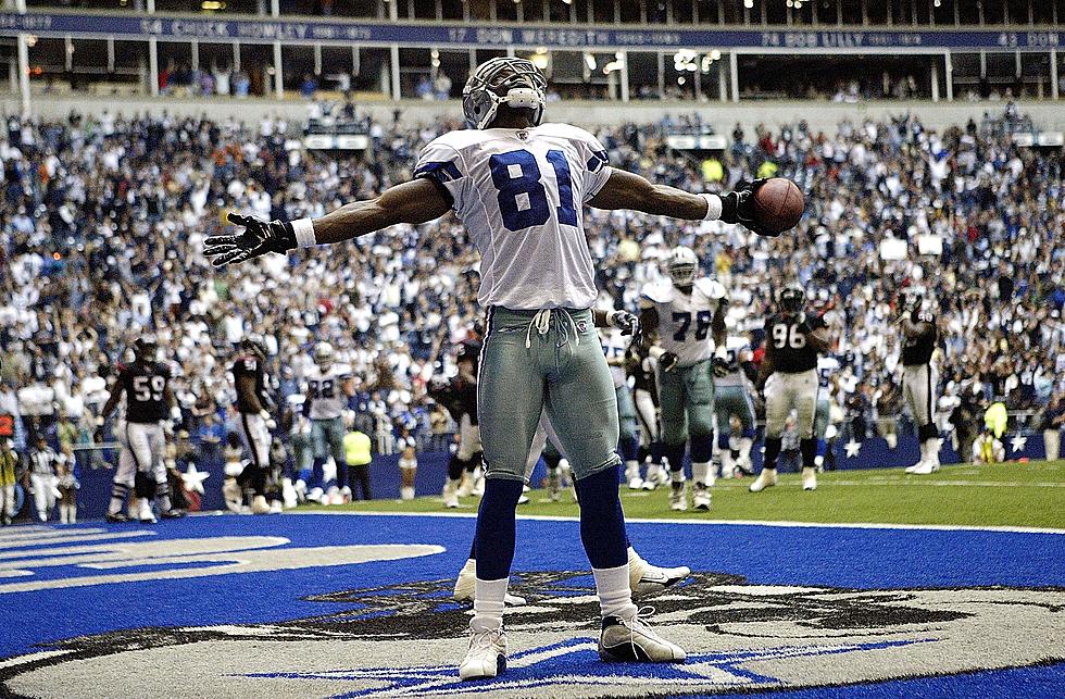 41 Year Old Terrell Owens Looking For One More Shot With the Dallas Cowboys