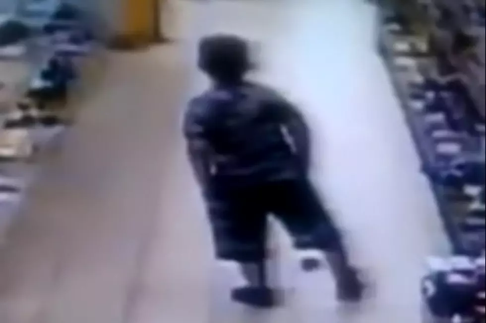 Kid Leaves Behind Present in the Middle of Grocery Store