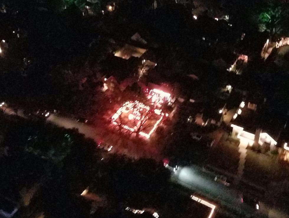 North Texas Helicopter Thinks Christmas Lights are a House Fire [PHOTO]