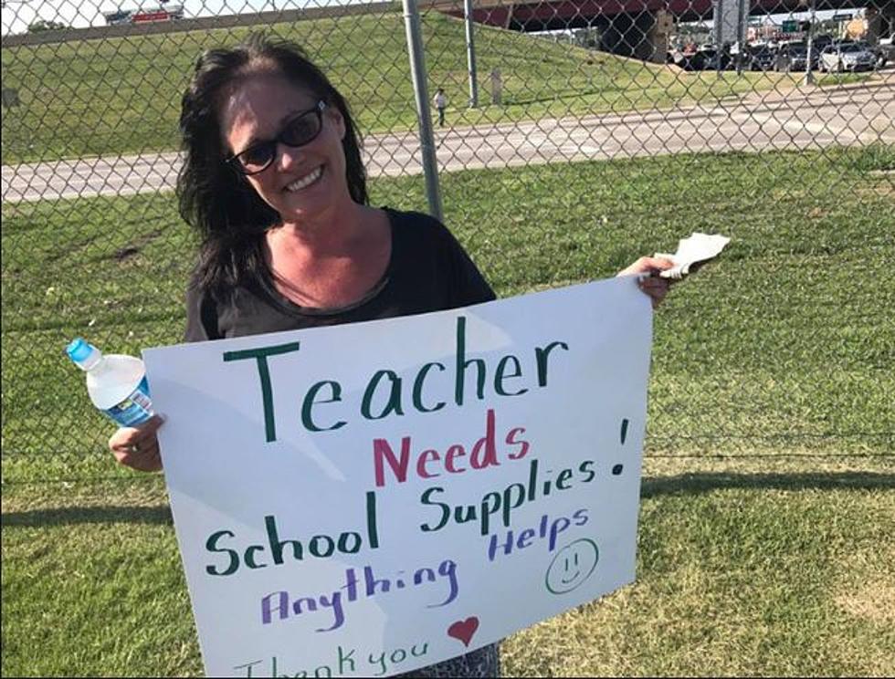 Oklahoma Teacher Panhandles for School Supplies [VIDEO]