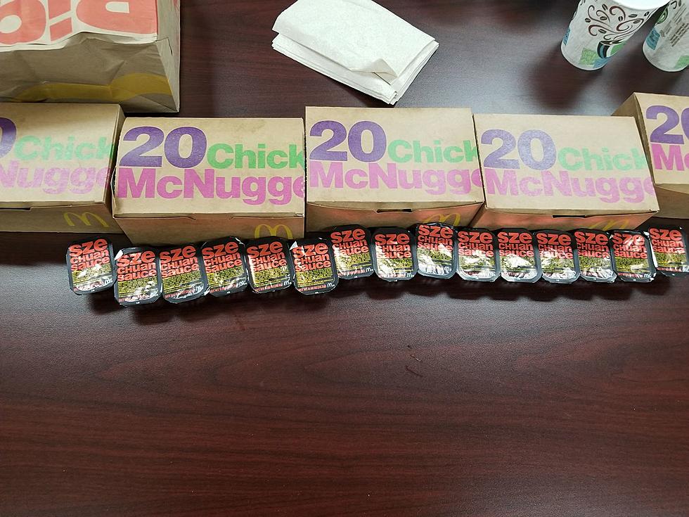 Stryker Attempts to Eat 100 Chicken McNuggets With Szechuan Sauce