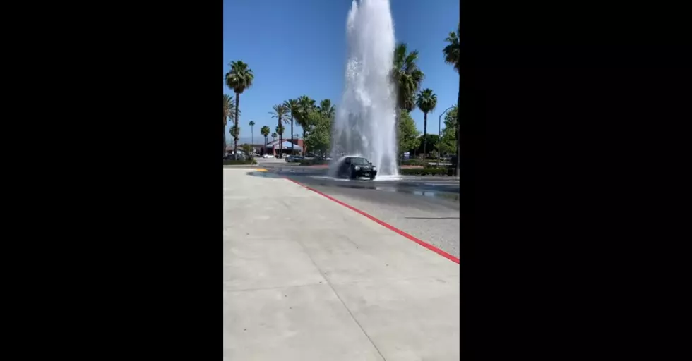 A Fire Hydrant Busted, So People Used It for Free Car Washes