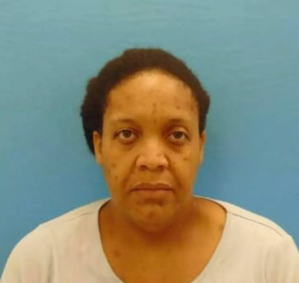 Texas Woman Lived With Decaying Mother’s Corpse for Three Years