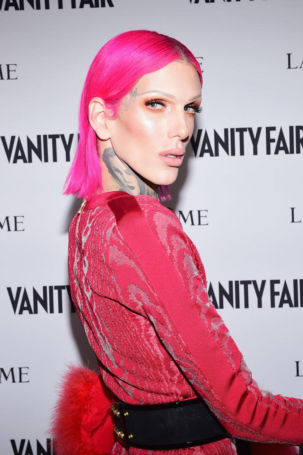 Jeffree Star Buys Texas Teacher Her Entire School Supply List for the Coming Year