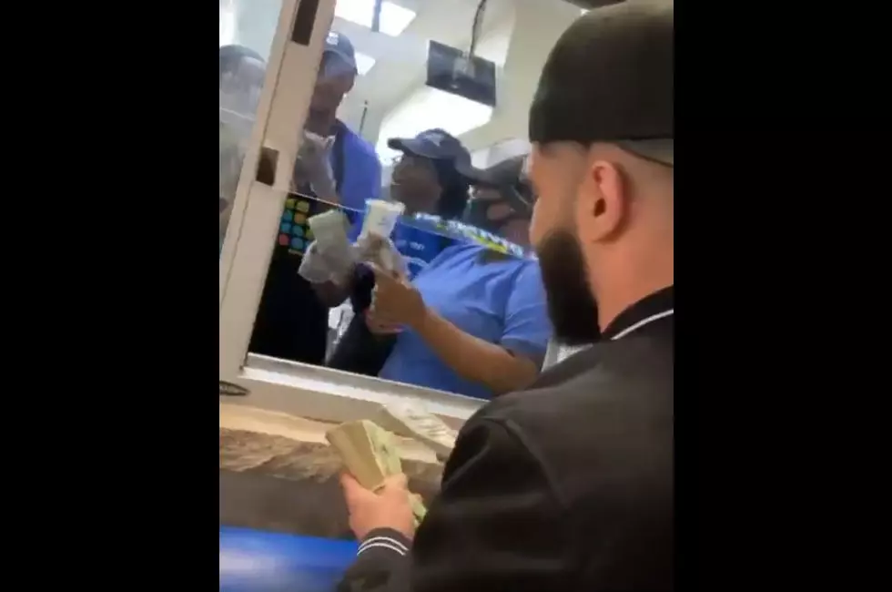 A Guy Gave $10,000 Each to Employees at a White Castle in NY