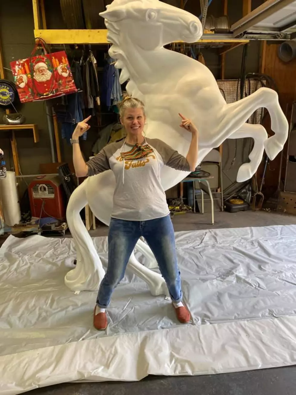 Watch One of the Wichita Falls Mustangs Get Painted 