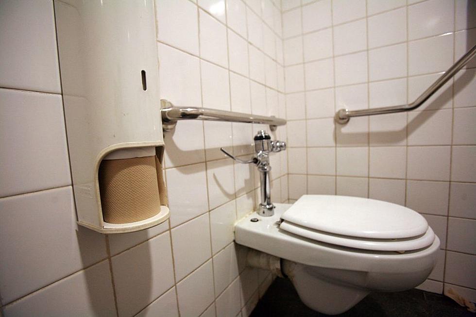 Hang On, A YouTube Page is Dedicated to Vintage Texas Toilets and Wichita Falls Has Some?