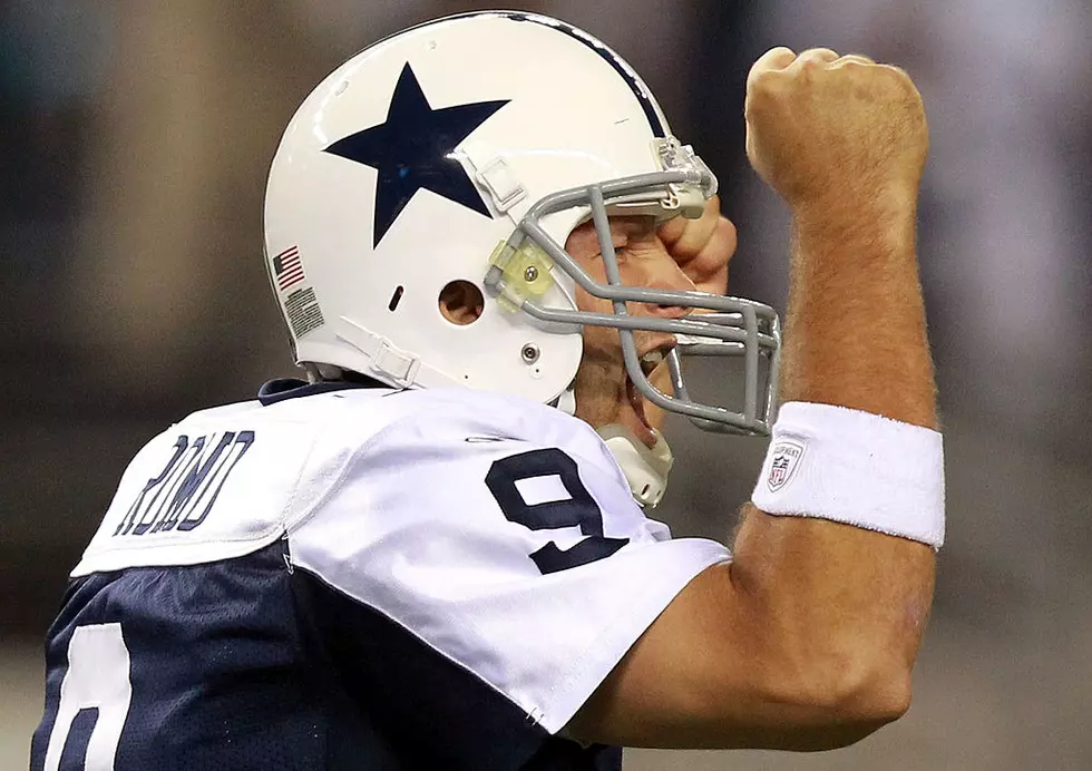Twitter Reacts to the Dallas Cowboys Bring Back the Throwback Uniforms
