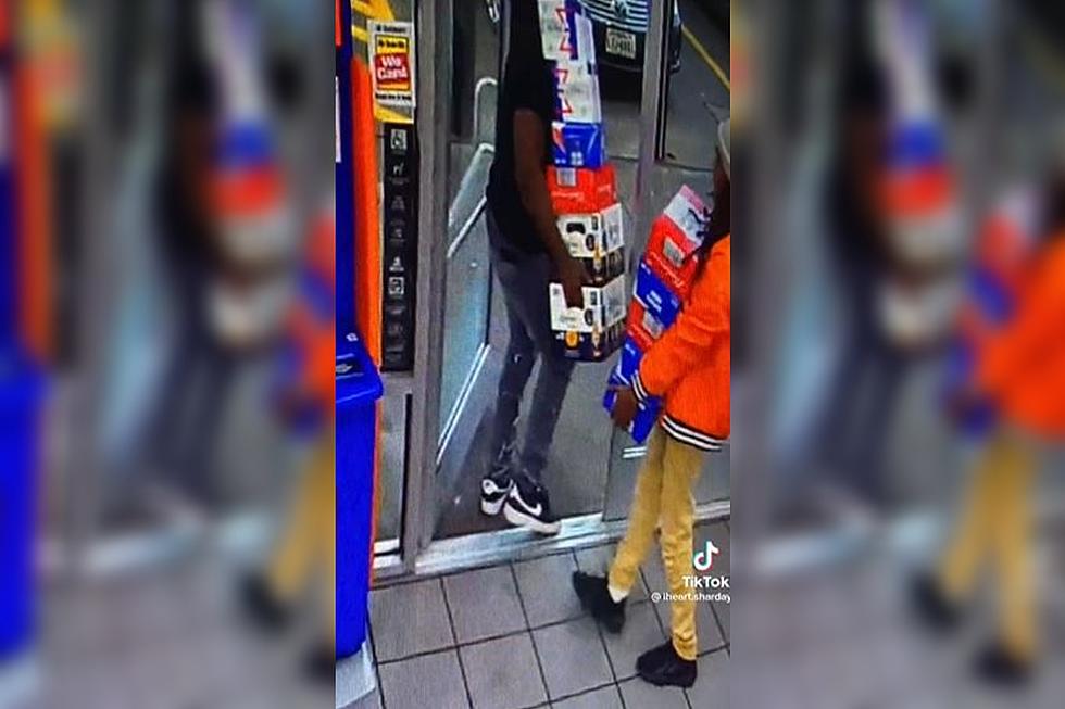 Video Shows Guys Stealing a Ton of Beer from TX Convenience Store