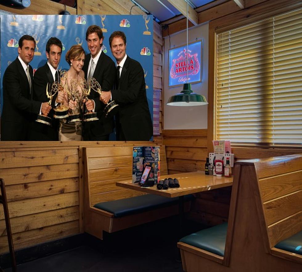This Texas Roadhouse Has a Unique Office Themed Mural