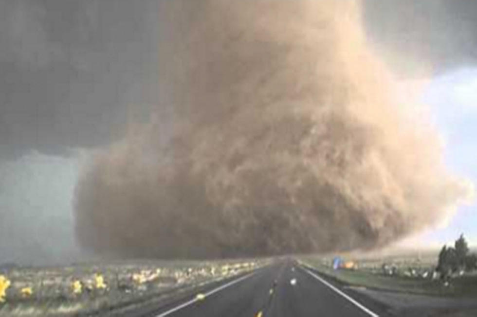 Close-Up Video of Terrifying Tornado Will Make You Shudder