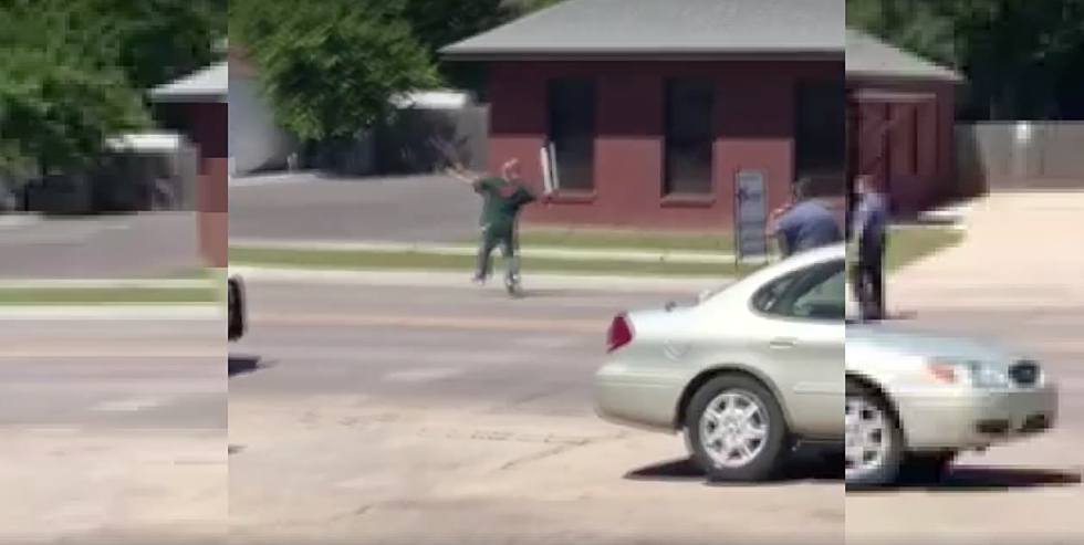 Lawton Police Go Head-to-Head With Man Armed With Large Sword