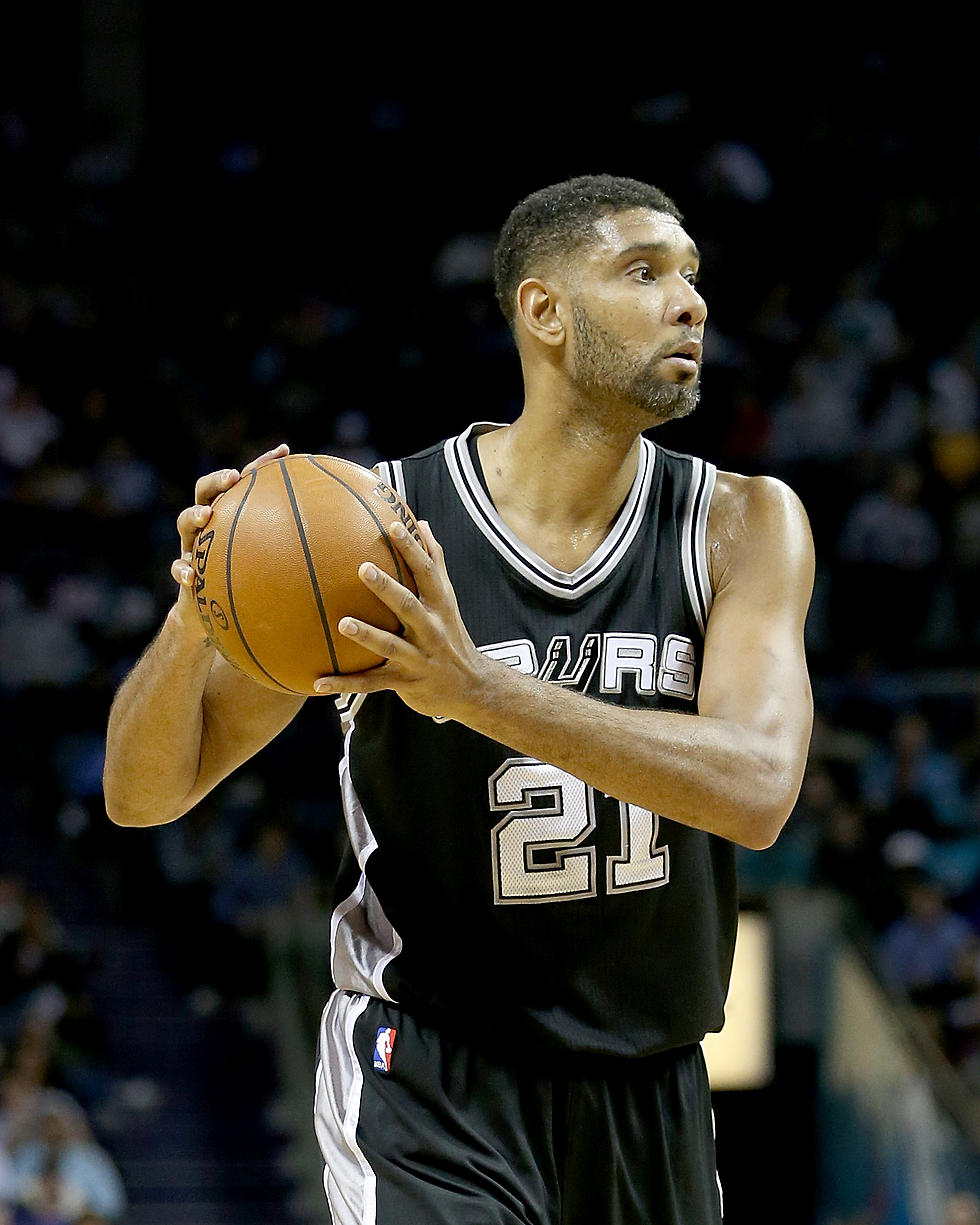 Spurs Win Marks A Cool Grand for Tim Duncan