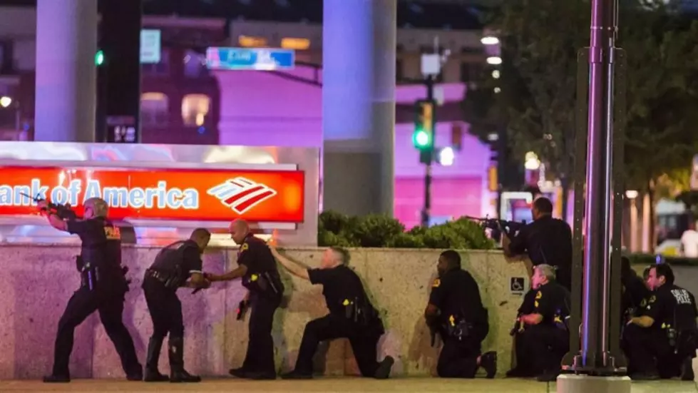 5 Officers Dead, 6 More Wounded in Overnight Violence in Dallas