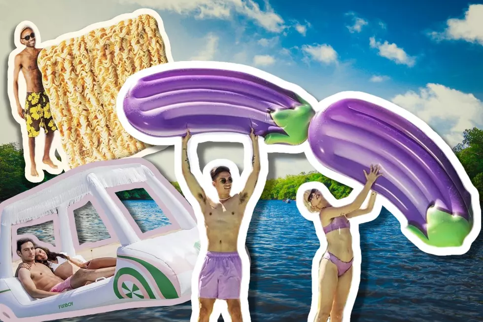 More Than 10 Hilarious Summer Floats To Up Your Water Game