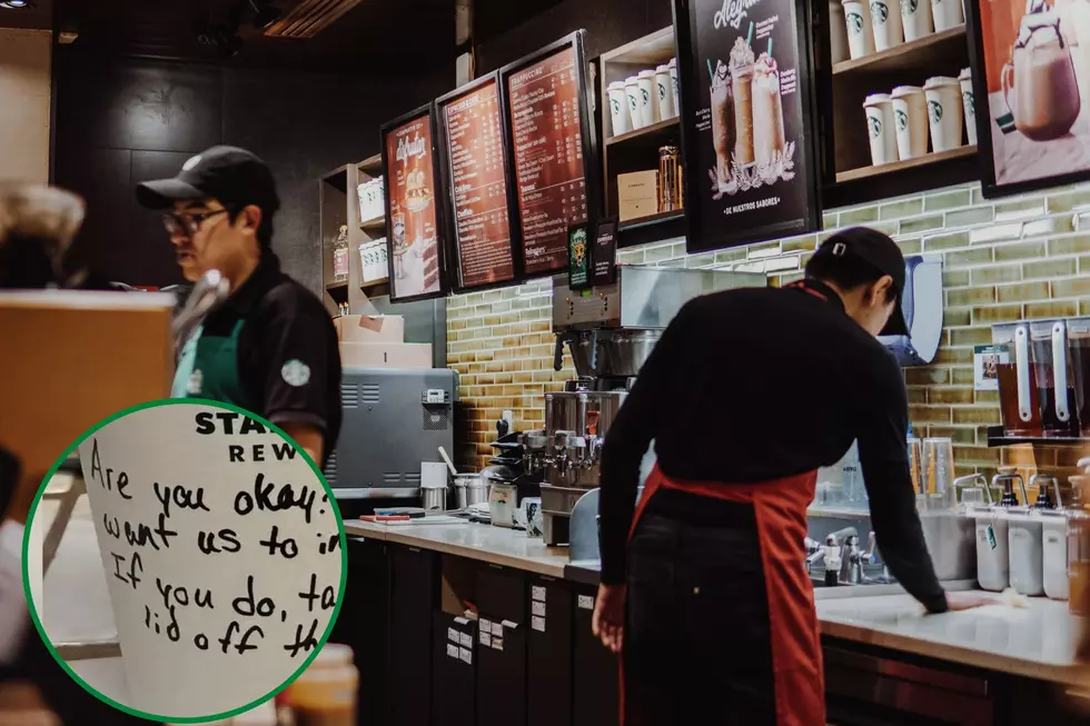 Texas Starbucks Worker Gives 18-Year-Old Startling Secret Note