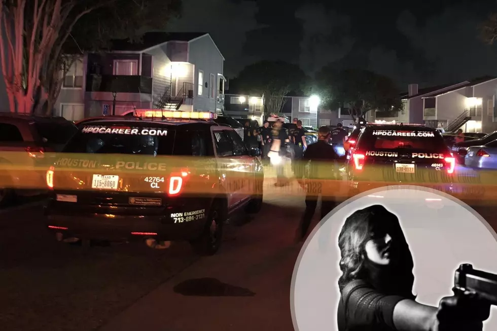 Stalker Shot Dead as He Kicked in Texas Woman’s Front Door