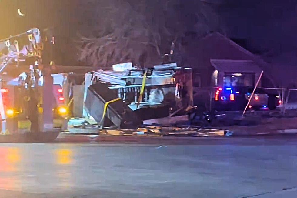 Texas Fire Truck Flips Sending 4 Firefighters to the Hospital