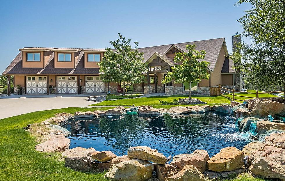 Luxurious Home in Amarillo’s River Falls Offers Breathtaking View