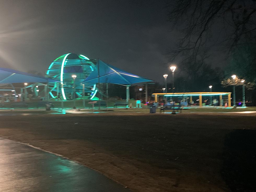 [LOOK] Texas&#8217; New Glow in the Dark Park is a Sight You Must See