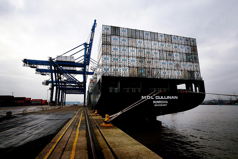 US Trade Deficit Widens 8 Percent in September