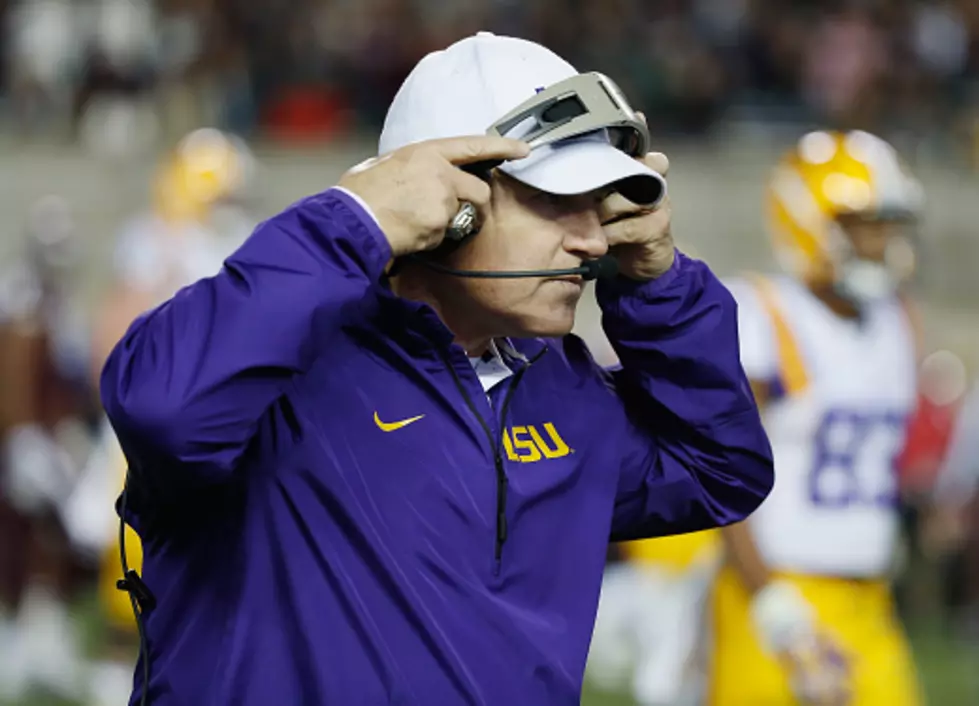 Les Miles Responds To Michigan Rumors With Top Recruit