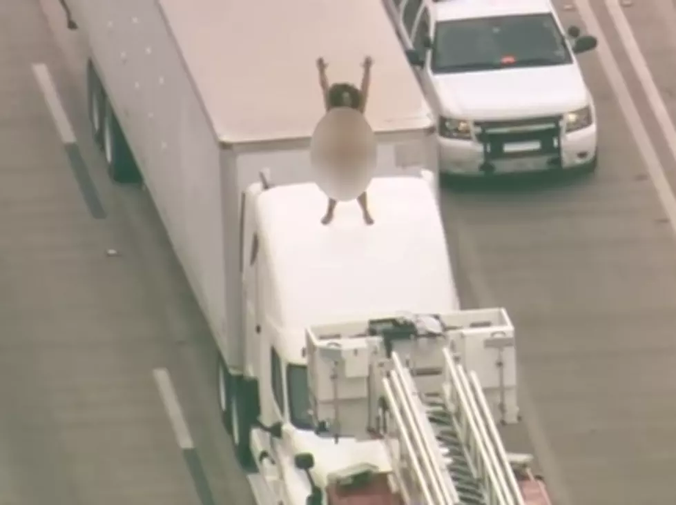 Naked Dancing Woman Shuts Down Houston Freeway [VIDEO]