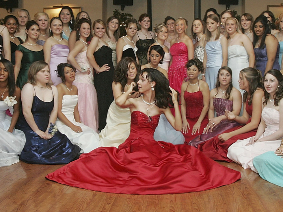 Caddo School Board Overturns Southwood Principal’s Prom Dress Mandate