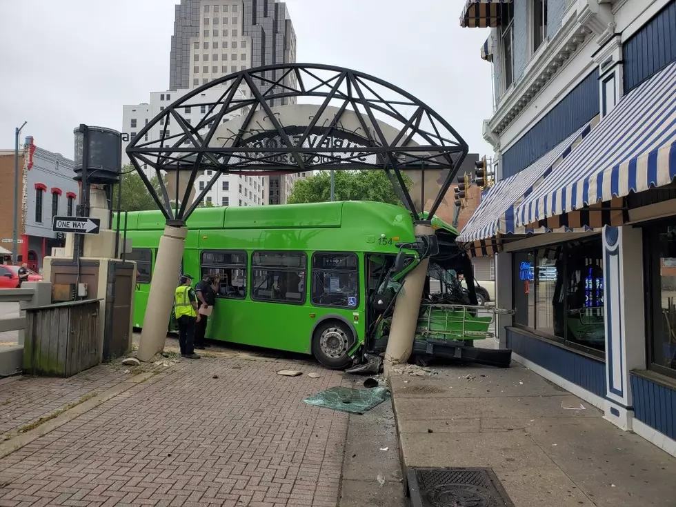 Bus Accident Causes Major Damage In Downtown Shreveport