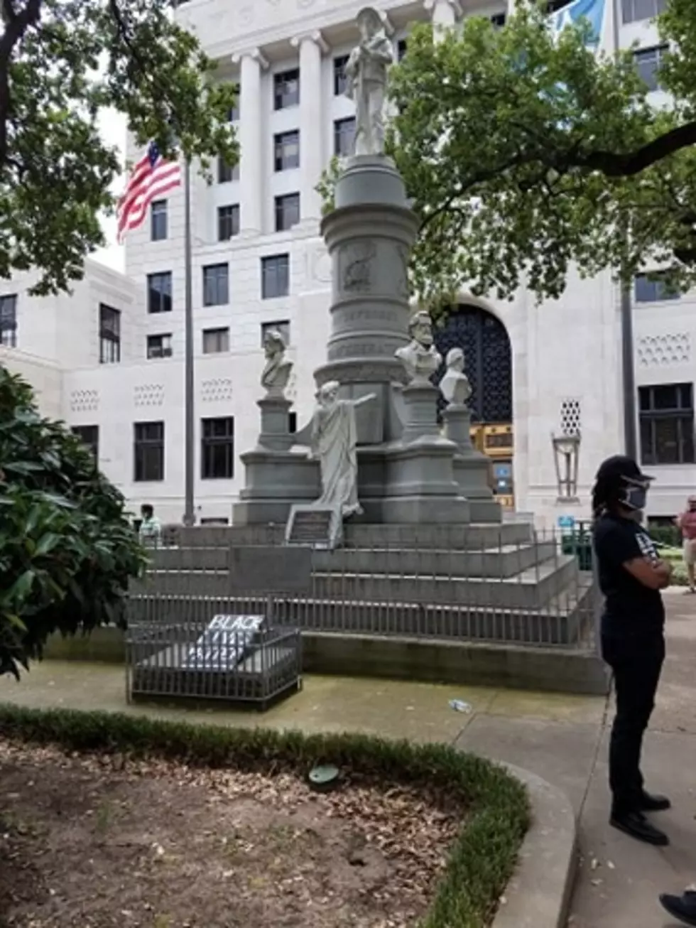 Caddo Courthouse Protest Draws Some Heat