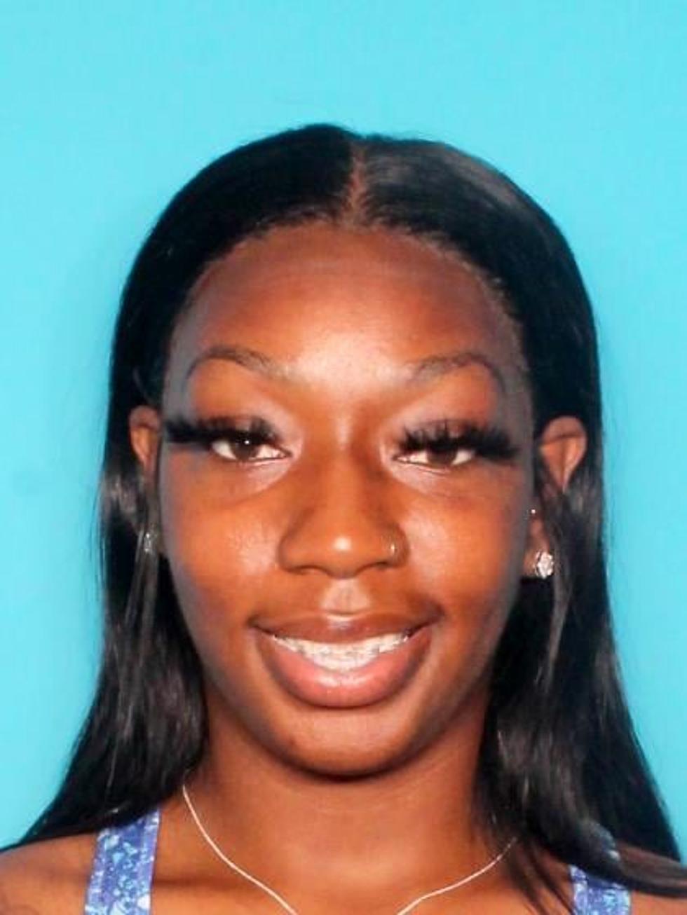 Louisiana Woman Wanted for Illegal Orthodontic Practice