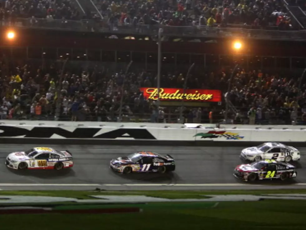 Daytona 500: Is This the Worst &#8216;Star Spangled Banner&#8217; Ever? (Video)