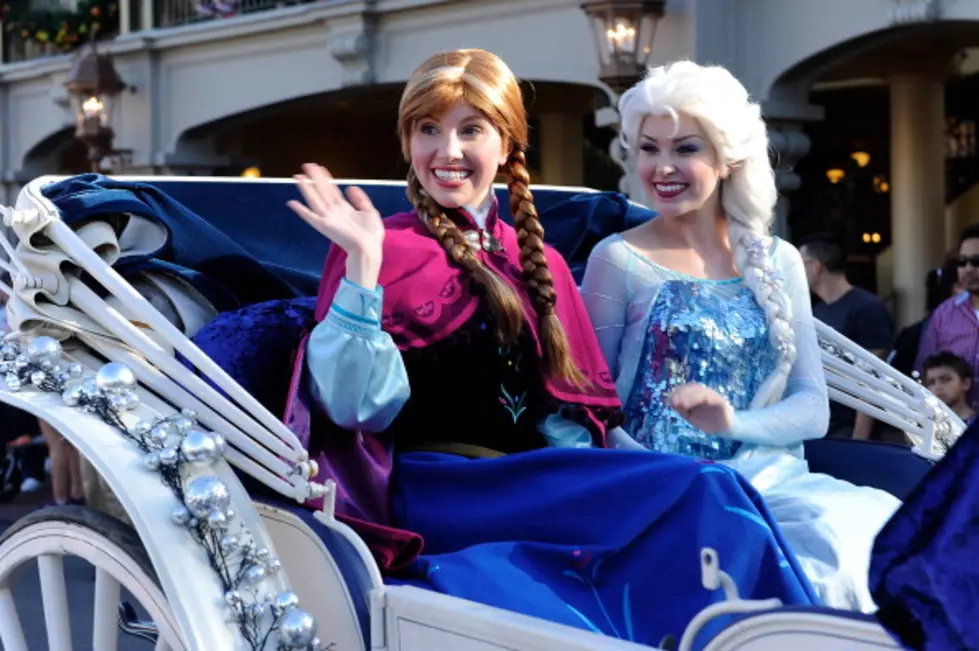 Child Freaks Out On Her Mom For Laughing At Her ‘Frozen’ Performance [VIDEO]
