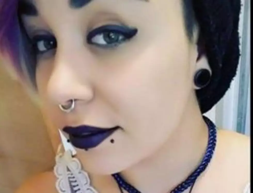 NOLA ‘Witch’ Is Being Accused Of Stealing Human Remains From Cemetery And Selling Them On Facebook [VIDEO]