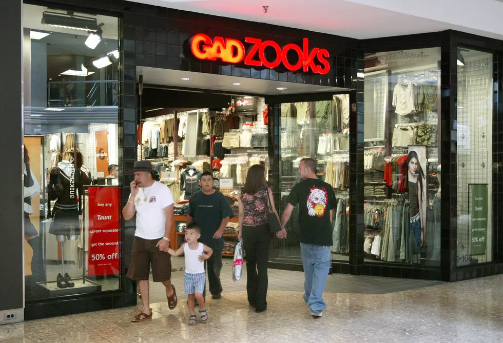 Remember These Mall Stores That No Longer Exist?