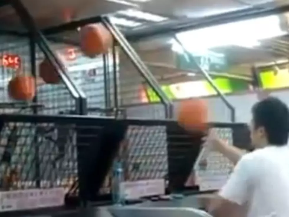 Arcade Basketball Insanity [Video]