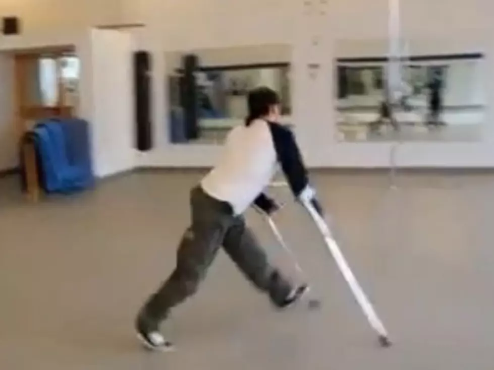 “Dancing On Crutches” It’s Pretty Amazing [Video]