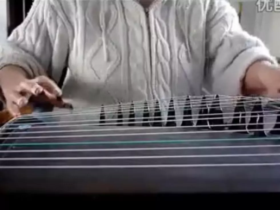 Adele&#8217;s &#8216;Rolling In The Deep&#8217; Played On A Chinese Zither [Video]