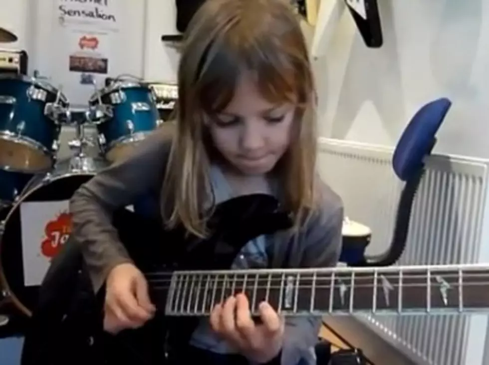 Video of 8-Year Old Girl Playing Guitar Makes Me Jealous