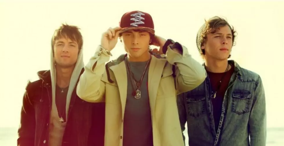 Emblem3 Is Playing the K945 Listener Lounge