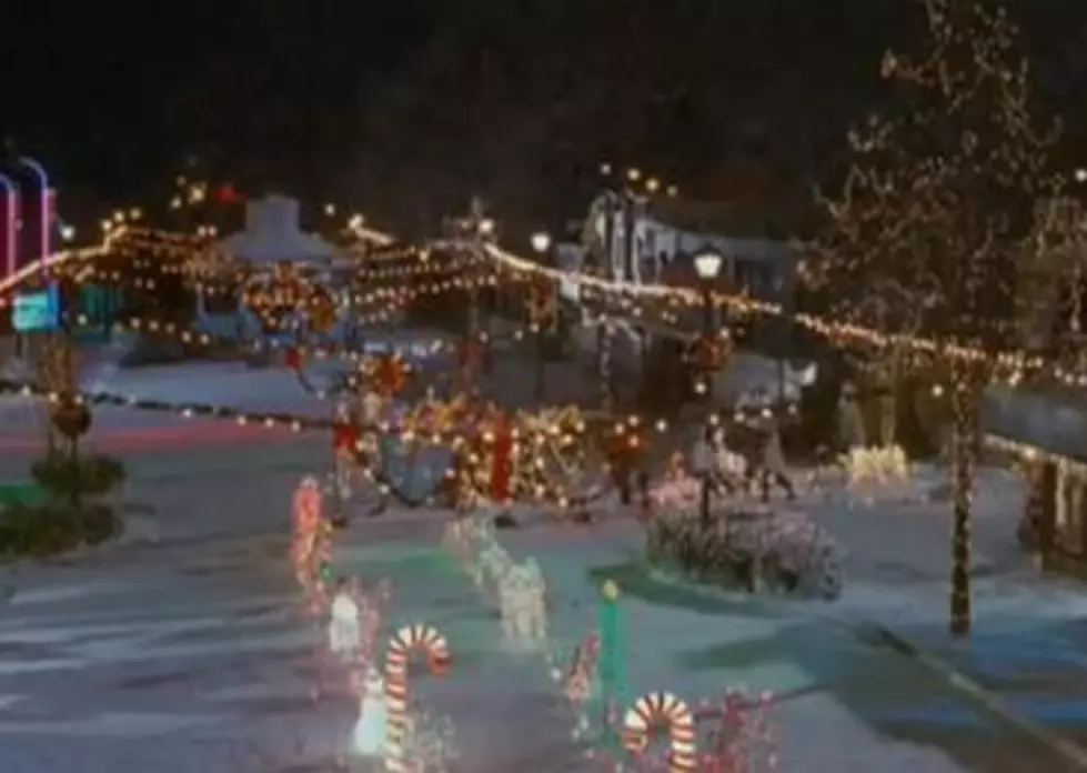 Save Time This Holiday Season, Watch 34 Classic Christmas Movies In 2½ Minutes [VIDEO]
