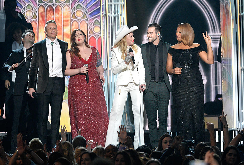 34 Couples Wed as Macklemore & Ryan Lewis and Madonna Perform at Grammys