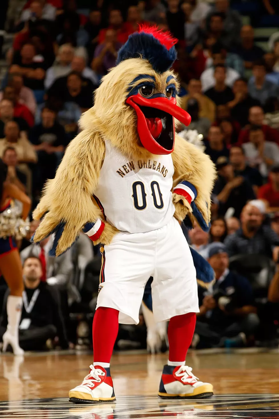 New Orleans Pelicans’ Mascot Reveals New Look After Surgery [PHOTOS]