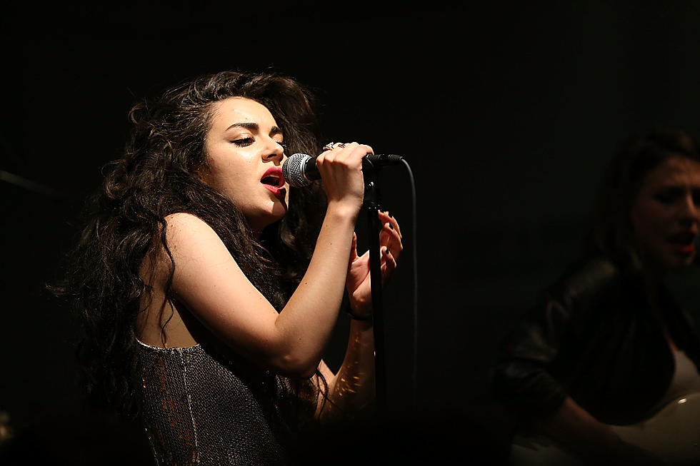 Charli XCX Performs, Hosts On-Stage Proposal in Dallas