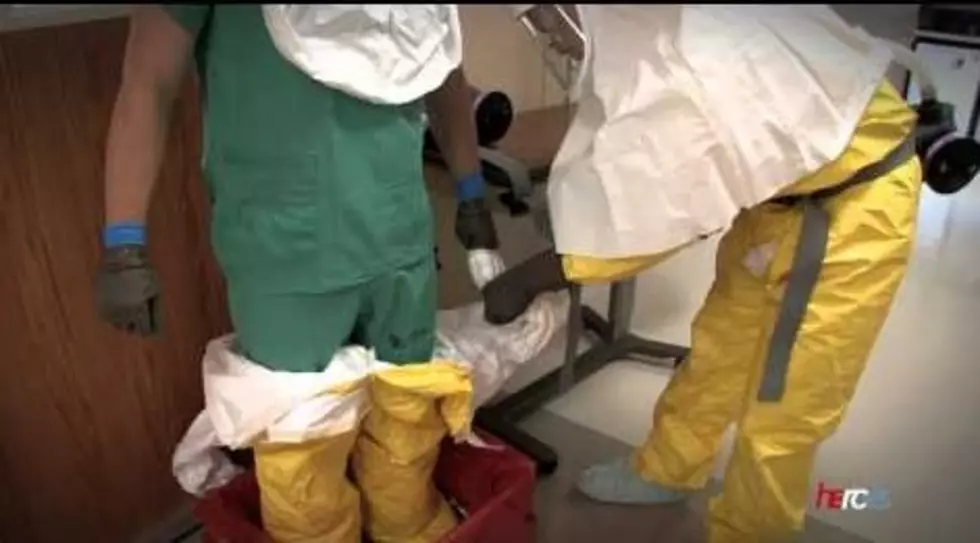 How Complicated is the Procedure to Take Off A Hazmat Suit After Caring for Patient with Ebola? Very. [Video]