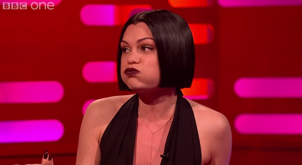 Jessie J Sings &#8216;Bang Bang&#8217; With Her Mouth Closed (VIDEO)