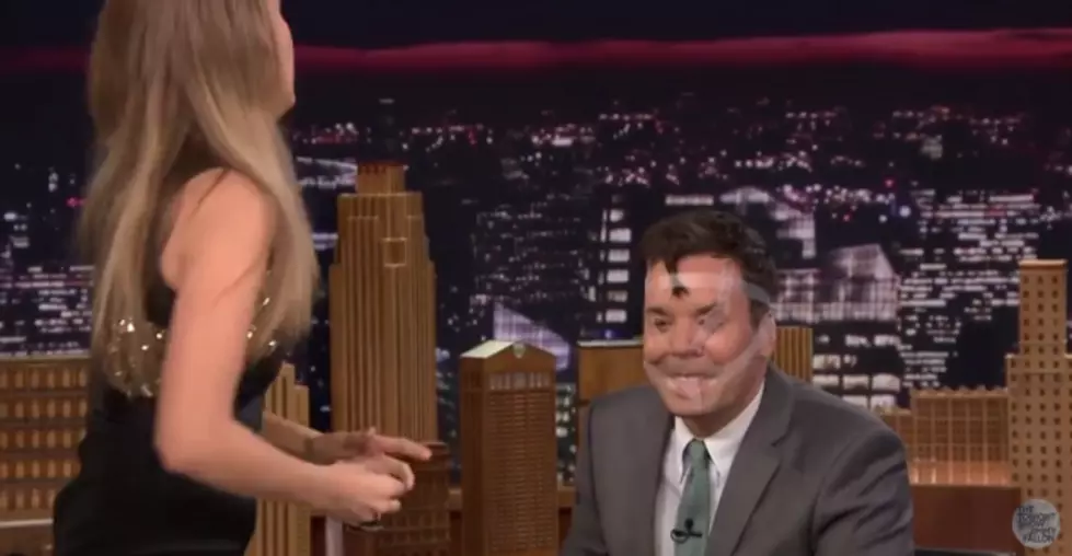 Blake Lively OWNS Jimmy Fallon While Playing &#8216;Say Anything&#8217; (VIDEO)