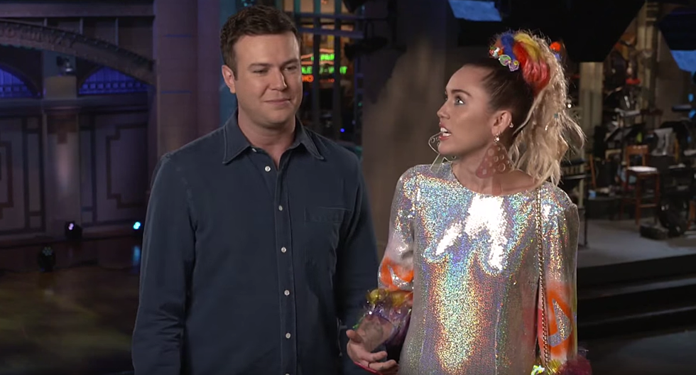 Miley Cyrus’ ‘SNL’ Season Premiere Promos (VIDEO)